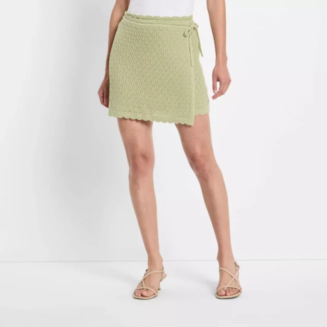 target green crochet top